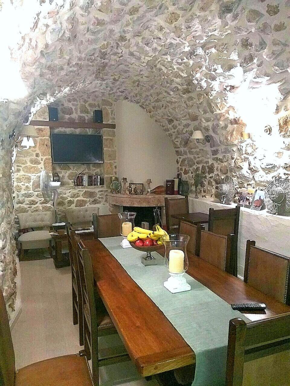 Vetilios Lithos Boutique Hotel Néon Oítilon Kültér fotó